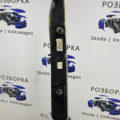 Рейлинг крыши правый Volkswagen Touareg II (2010-2018) 7P6860044A