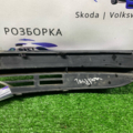 Б/У РЕШОТКА БАМПЕРА ПРАВАЯ Touran Volkswagen Touran I (2003-2010) 1T0853666