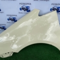 Крило переднє ліве  рест 2009 рік Volkswagen Touran I (2003-2010) 1T0821021B