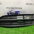 Решітка бампера Volkswagen Touran I (2003-2010) 1T0853665