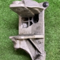 Кронштейн Volkswagen Transporter T5 (2003-2015) 070199343B