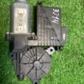 Моторчик склопідйомника передніх дверей Volkswagen Transporter T5 (2003-2015) 6Y2959801