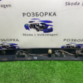 Накладка підсвітки номера Volkswagen Transporter T5 (2003-2015) 7H0827329B