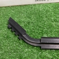 Уплотнитель стекла двери передней правой Volkswagen Transporter T5 (2003-2015) 7H0837472