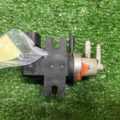 Клапан управления турбиной Volkswagen Transporter T5 1J0906627B